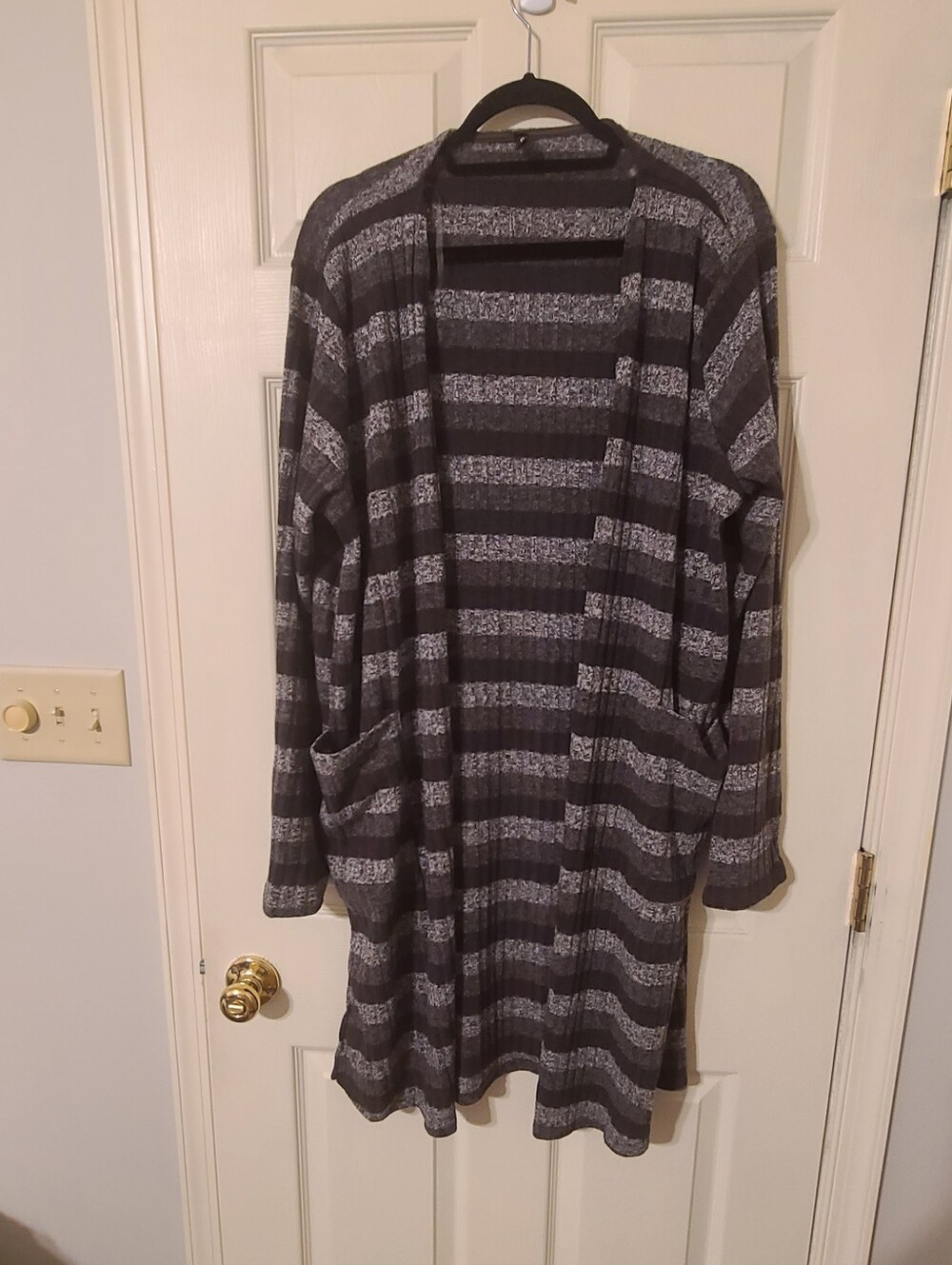 Striped Open-Front Long Cardigan Sweater - Gray/Green